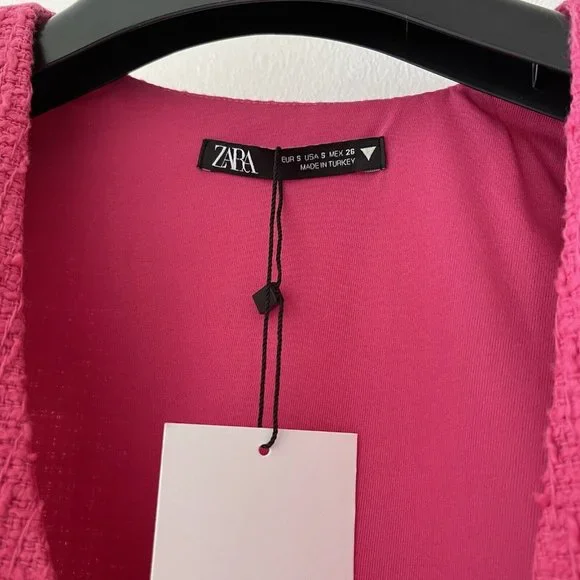 NWT ZARA NEW WOMAN SS22 FUCHSIA TEXTURED Weave CROP TOP 4661 Sz Small Tweed - Picture 6 of 8